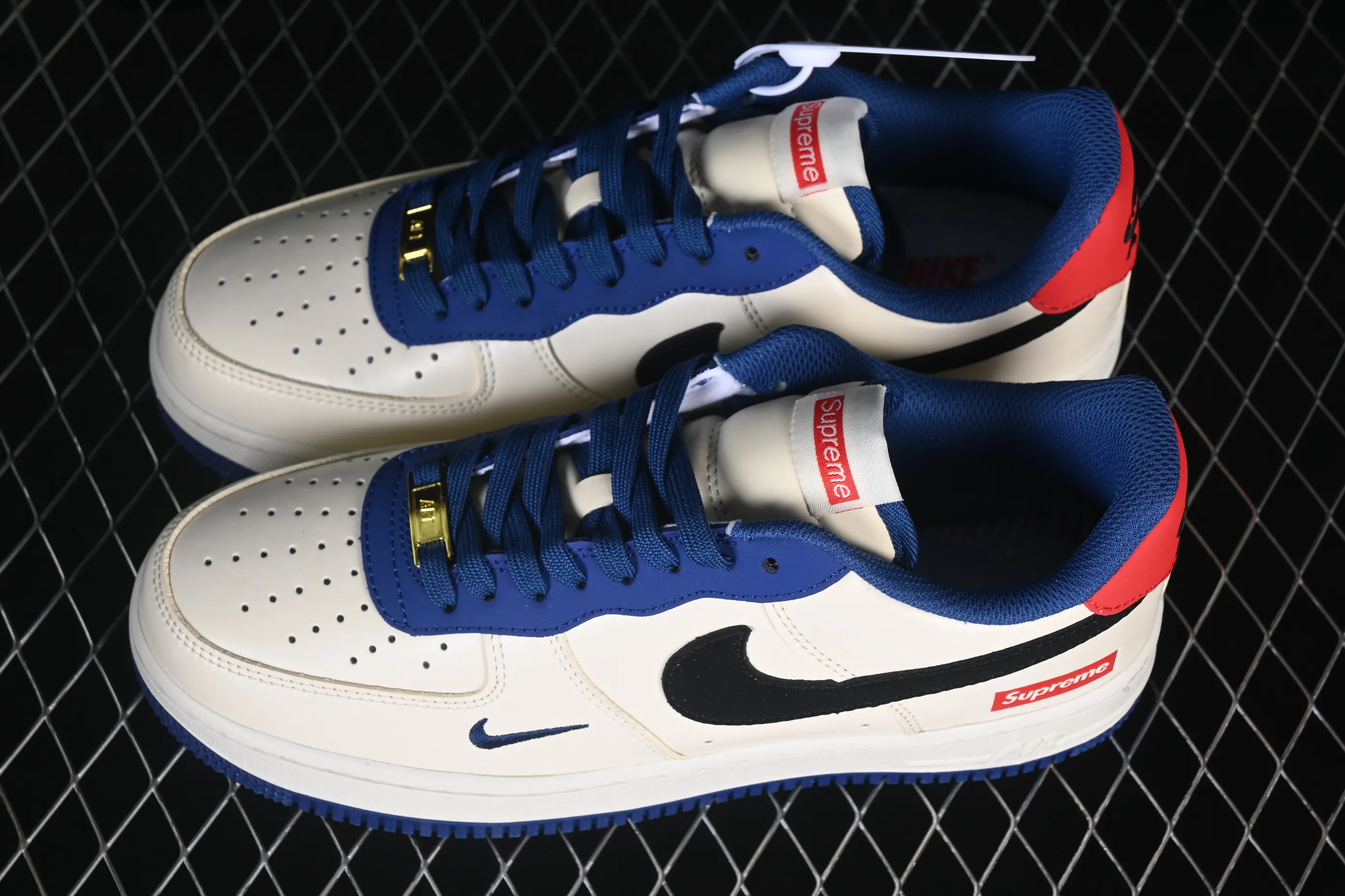 All categories Nk Air Force 1 Air Force series Nk Air Force 1 Low Air Force low-top Nike Air Force 1'07 Low joint white, blue, red and black Air Force 1 low-top casual sneakers CZ2959-100